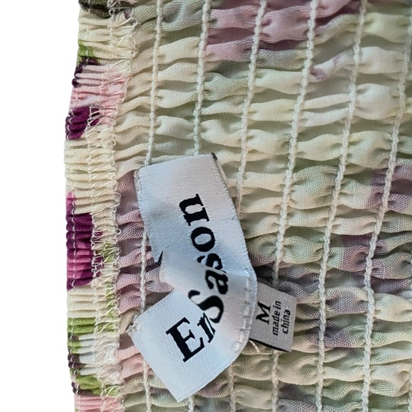 Floral Puff Sleeve Top - Picture 9 of 10